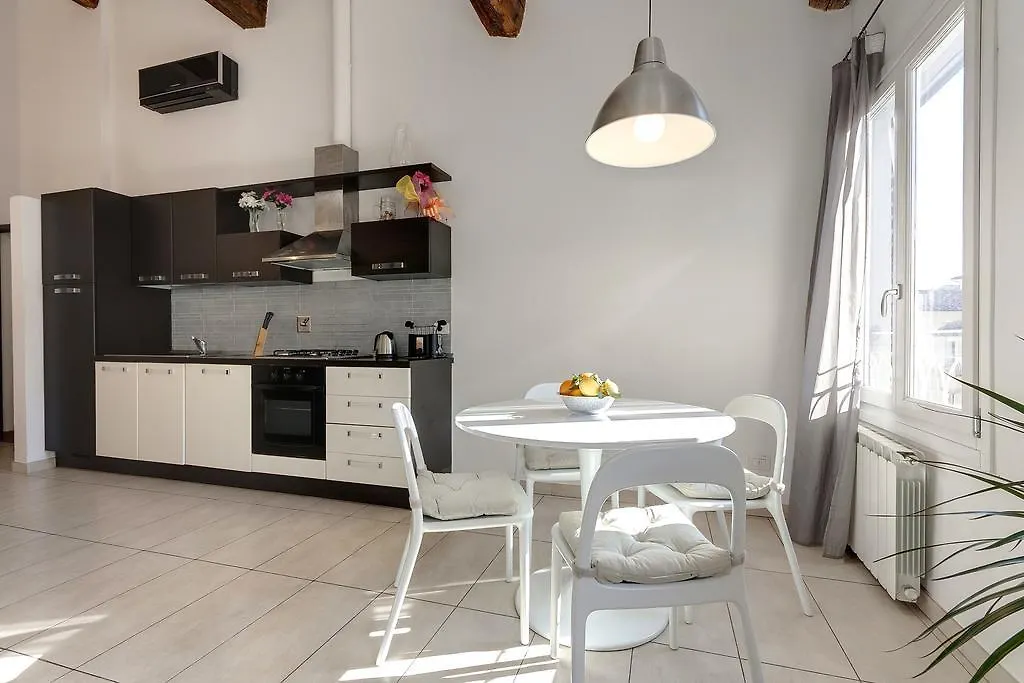 Anticafirenze Apartment